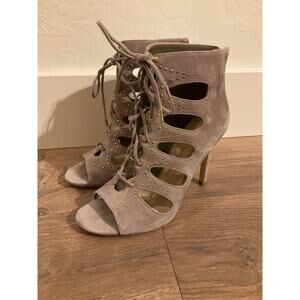 Ivanka Trump suede heels, 8